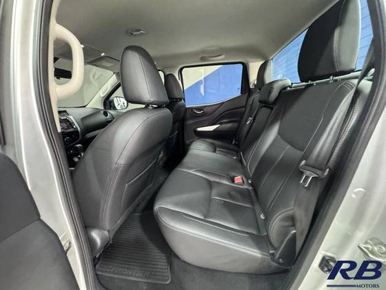 NISSAN FRONTIER 2.3 16V TURBO DIESEL XE CD 4X4 AUTOMÁTICO NISSAN FRONTIER 2.3 16V TURBO DIESEL XE CD 4X4 AUTOMÁTICO